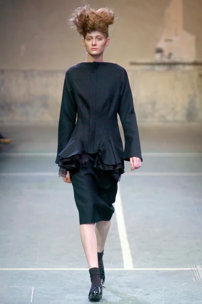 Look 32